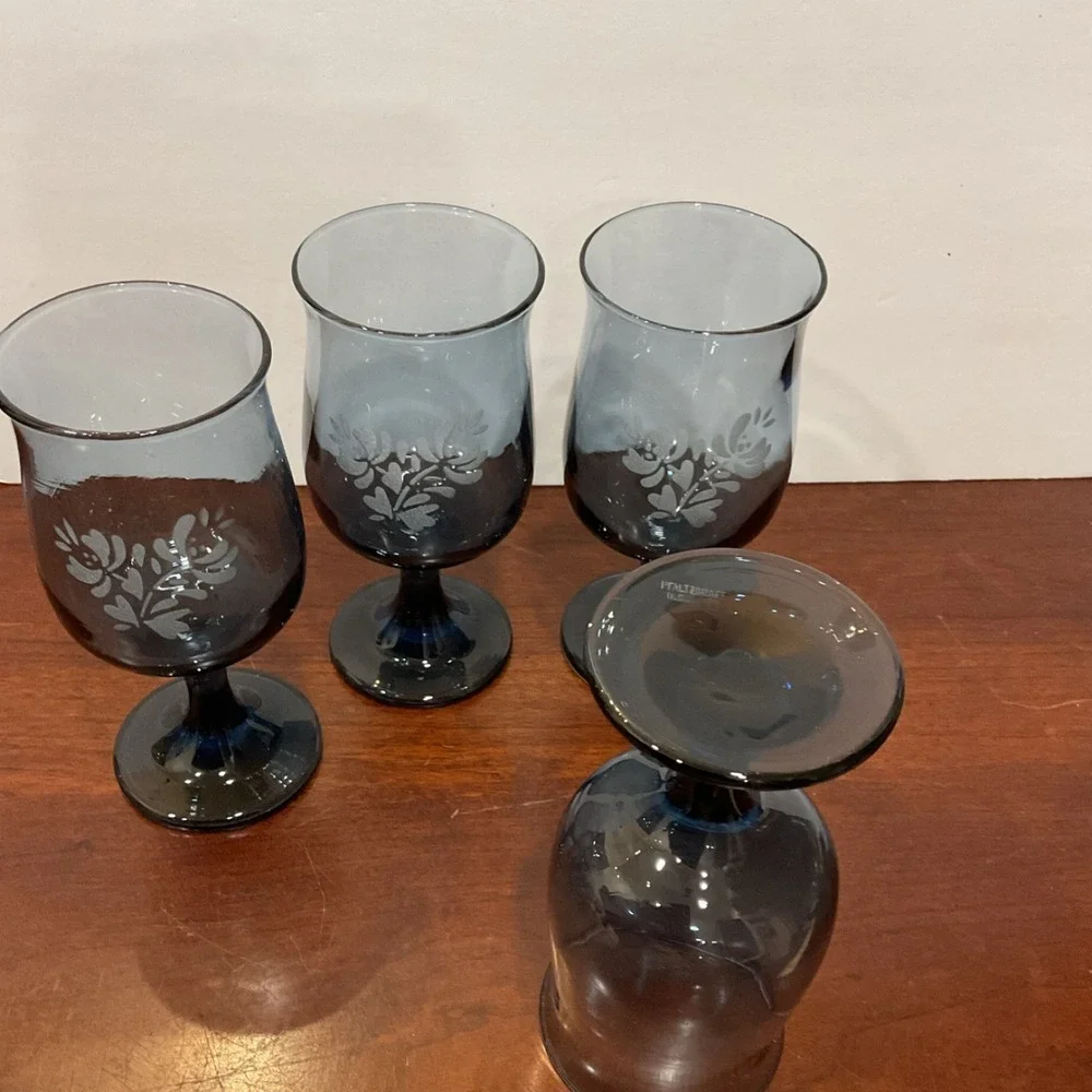 Pfaltzgraff Set of 4 Yorktowne Folk Art 5-3/4
